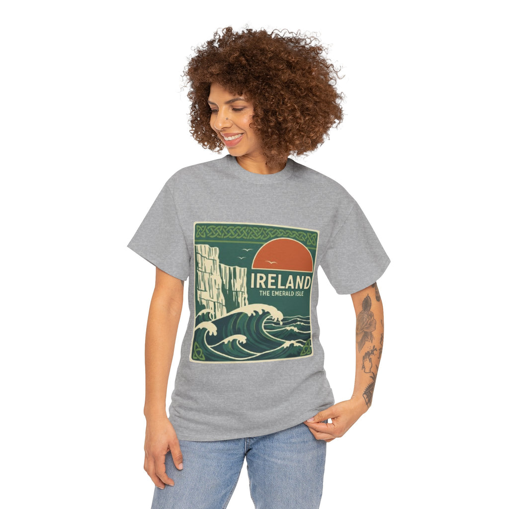 Ireland Vintage Travel Tee — 'Ireland The Emerald Isle' Graphic T‑Shirt
