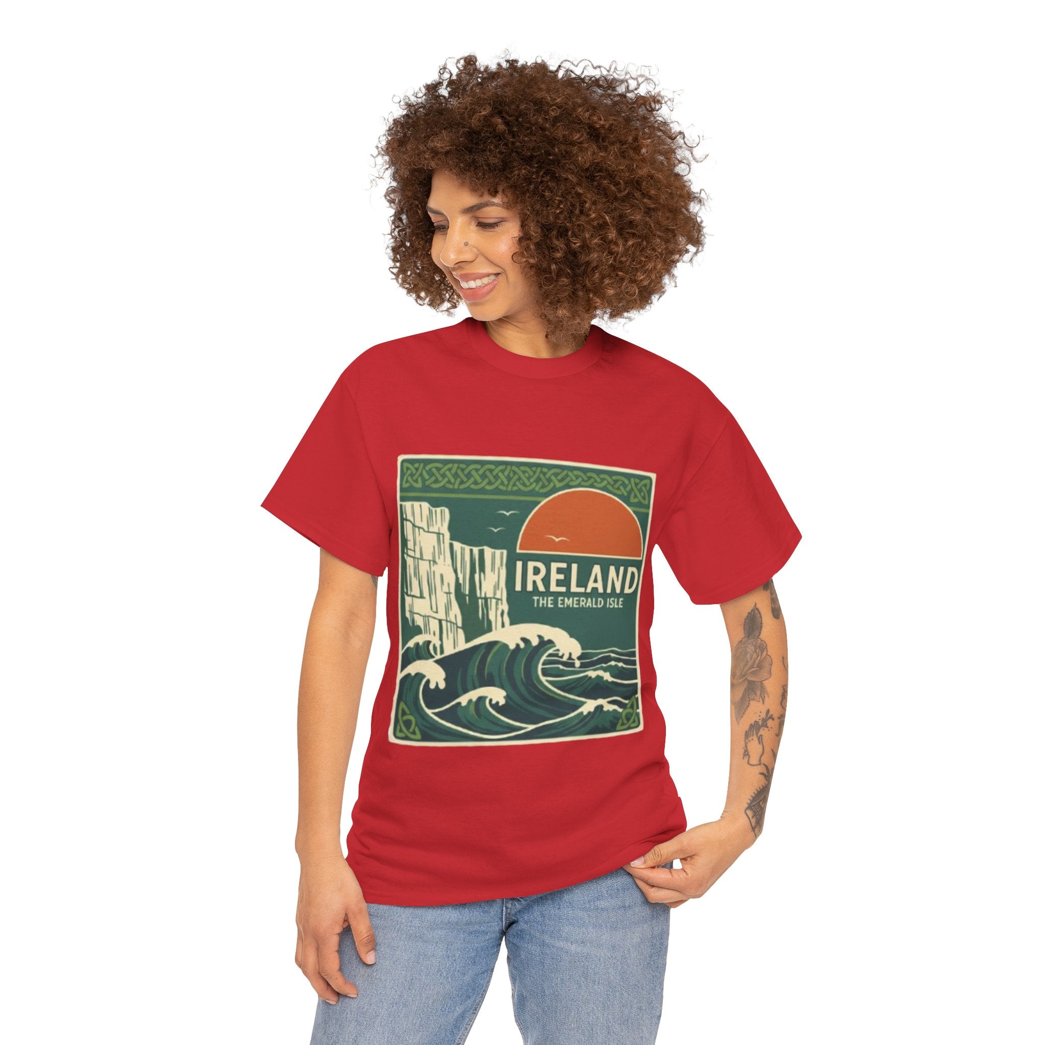 Ireland Vintage Travel Tee — 'Ireland The Emerald Isle' Graphic T‑Shirt