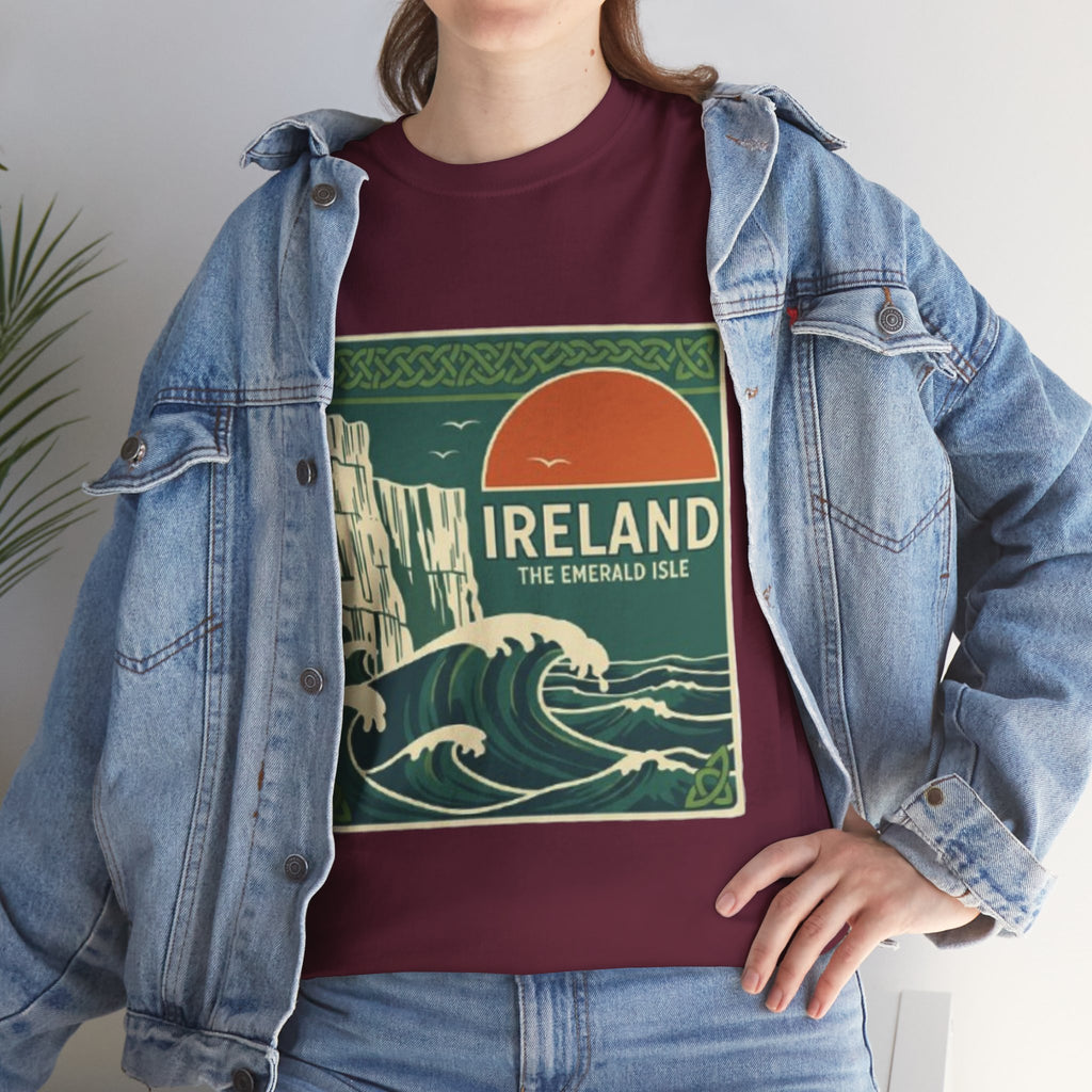 Ireland Vintage Travel Tee — 'Ireland The Emerald Isle' Graphic T‑Shirt