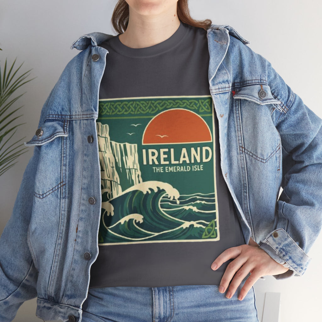 Ireland Vintage Travel Tee — 'Ireland The Emerald Isle' Graphic T‑Shirt