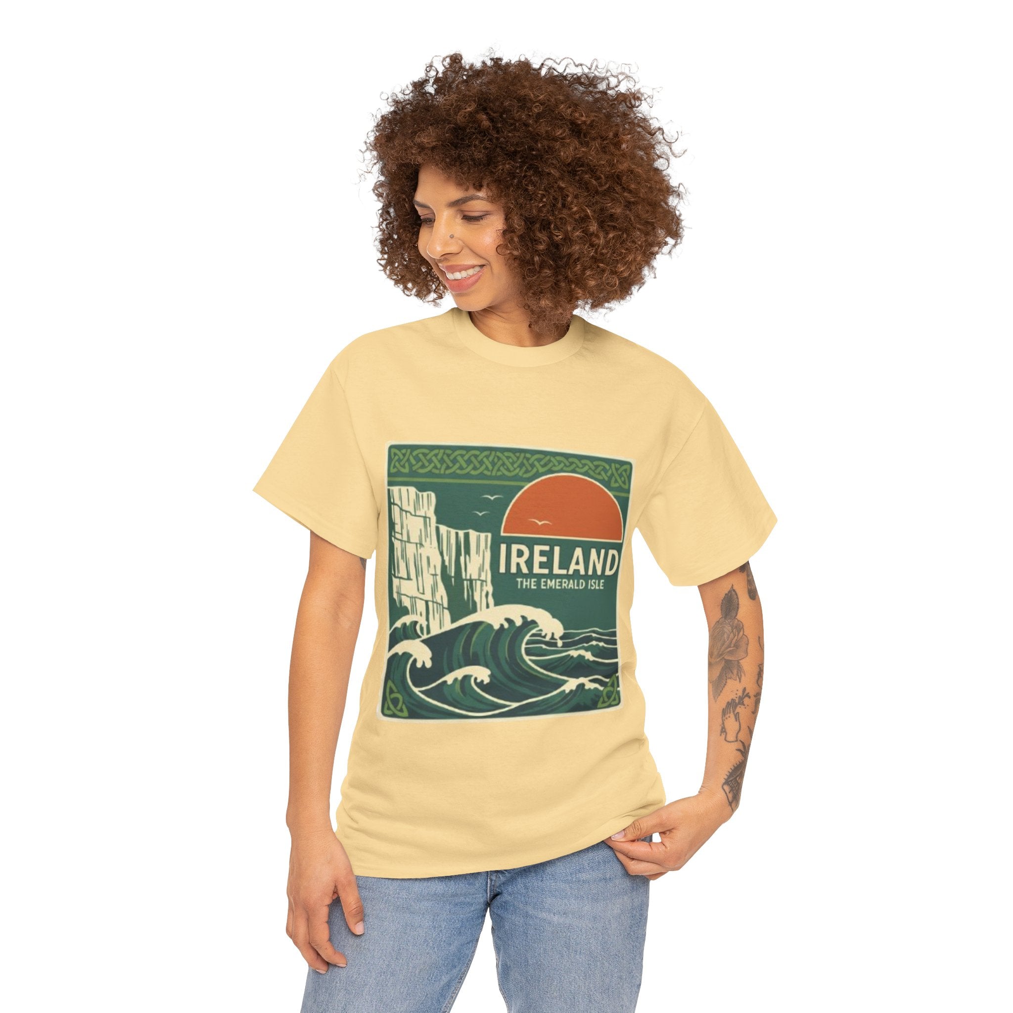 Ireland Vintage Travel Tee — 'Ireland The Emerald Isle' Graphic T‑Shirt