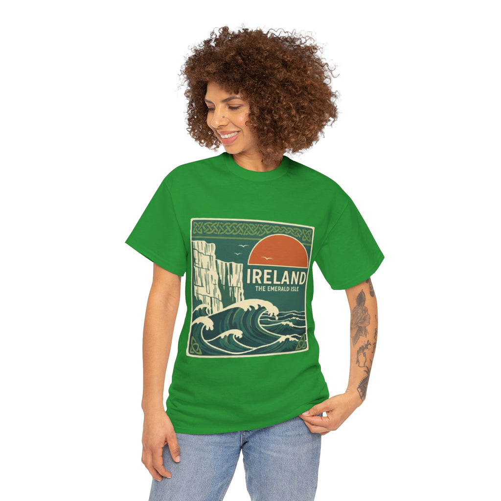 Ireland Vintage Travel Tee — 'Ireland The Emerald Isle' Graphic T‑Shirt