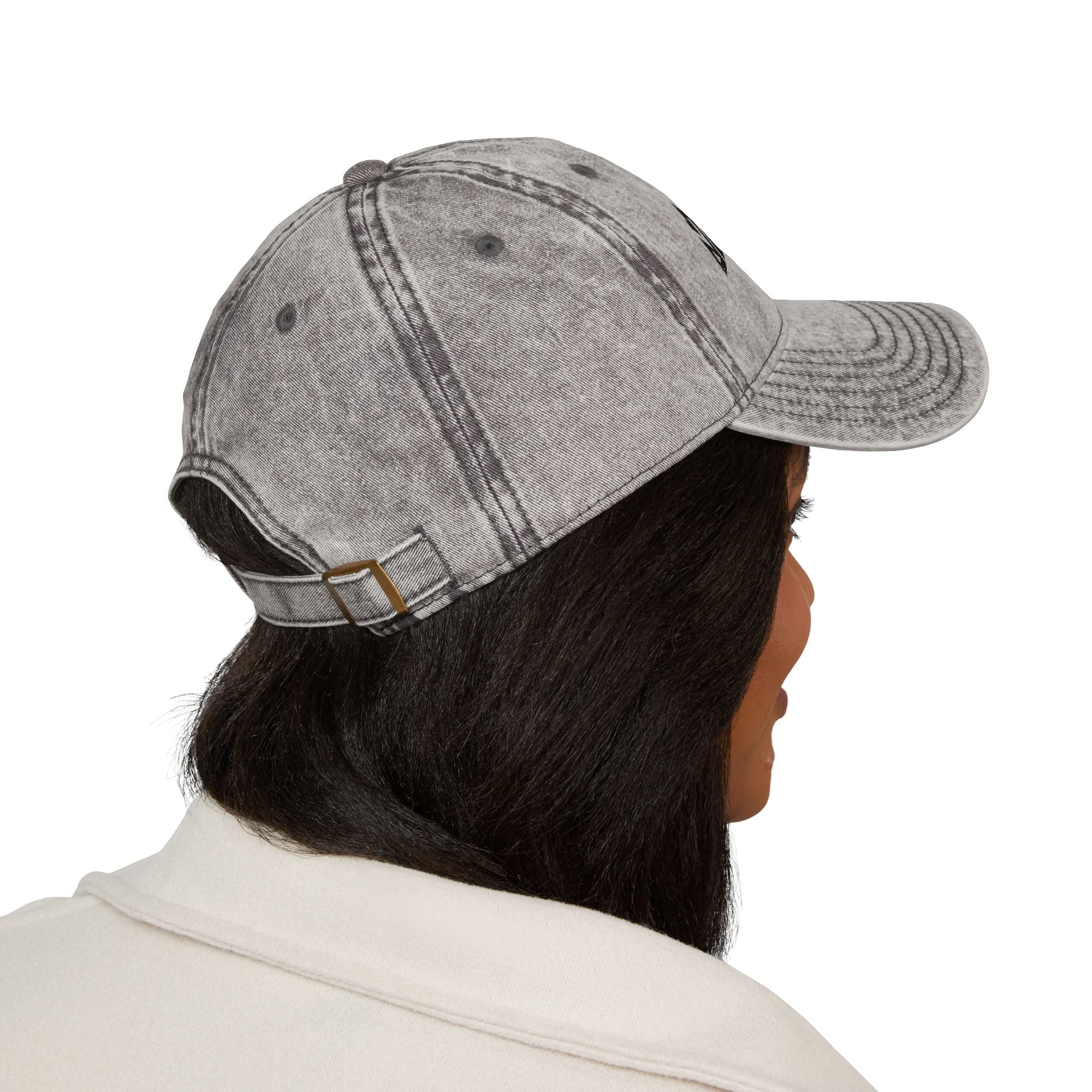 Vintage Embroidered Cap – Distressed Gray ‘GALLUS’ Patch Hat